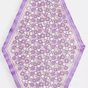 Coach Purple Floral Silk Diamond Scarf 38x16 NWT Luxury Accessory